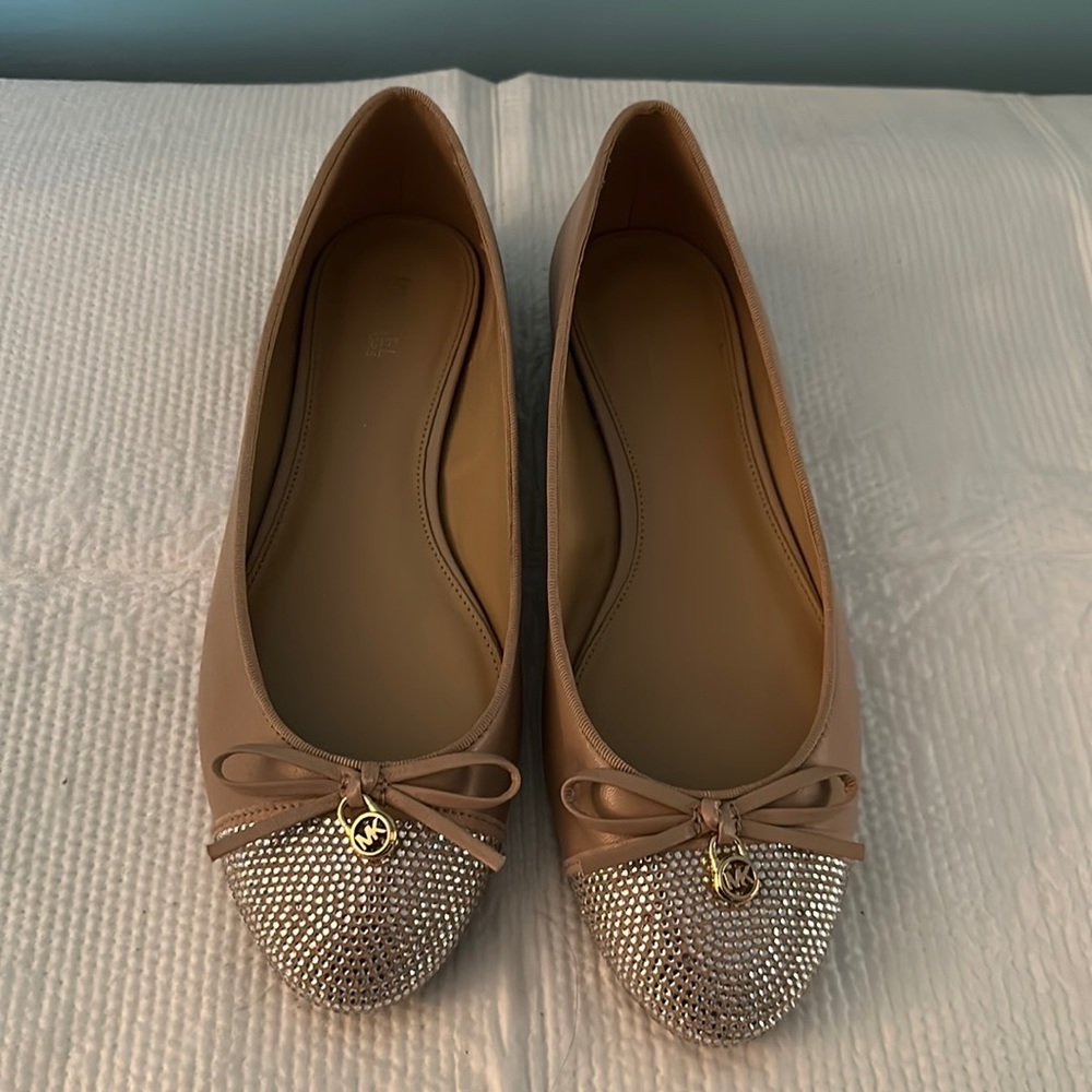 Ballet flats for the glitter toe
